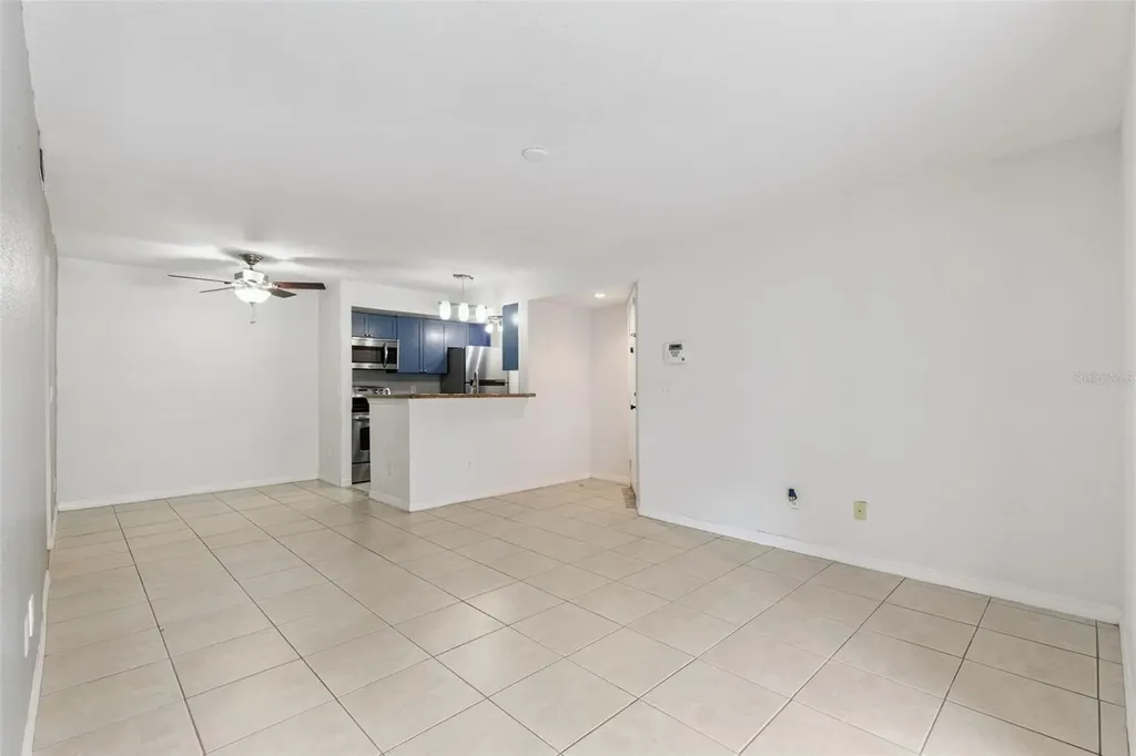 5112 Conroy Road Orlando FL 32811