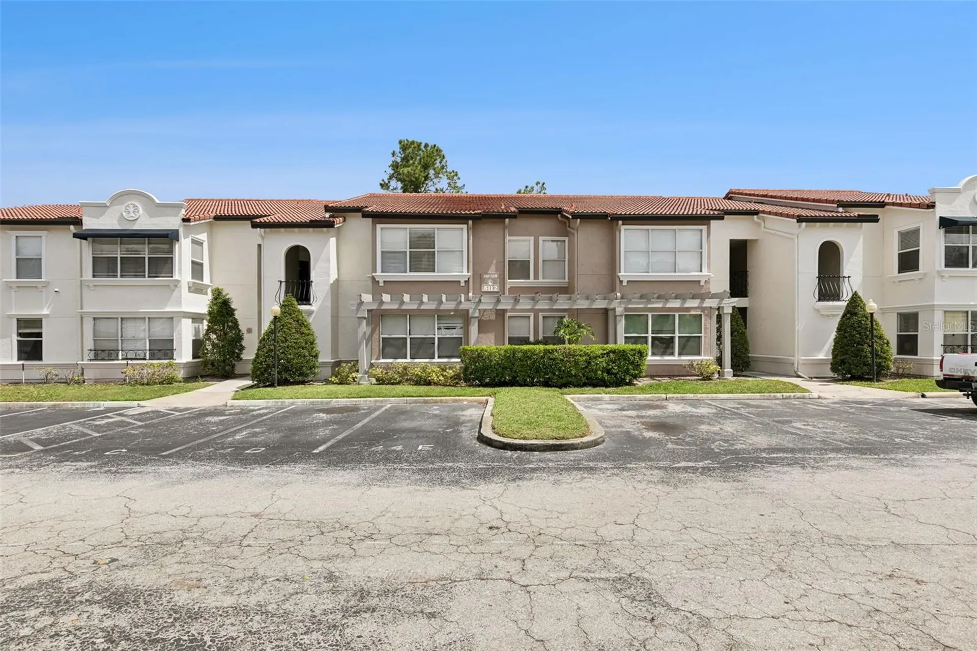 5112 Conroy Road Orlando FL 32811