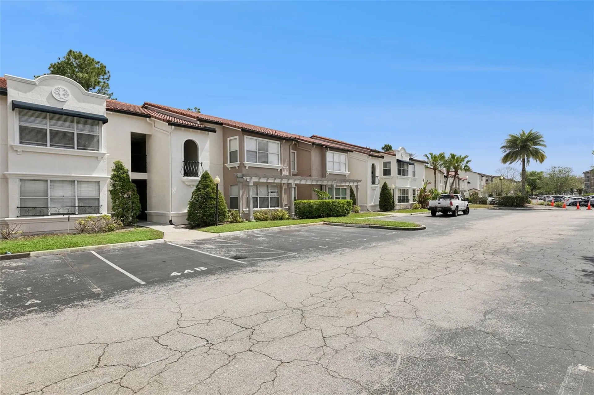 5112 Conroy Road Orlando FL 32811