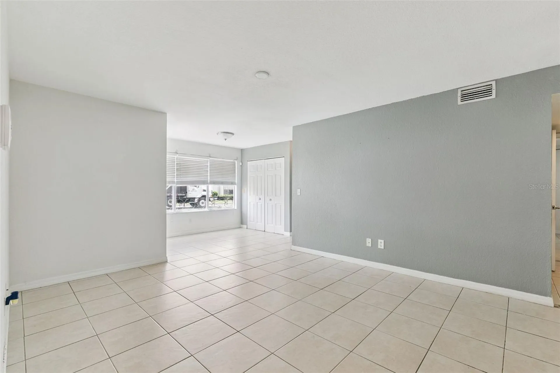5112 Conroy Road Orlando FL 32811
