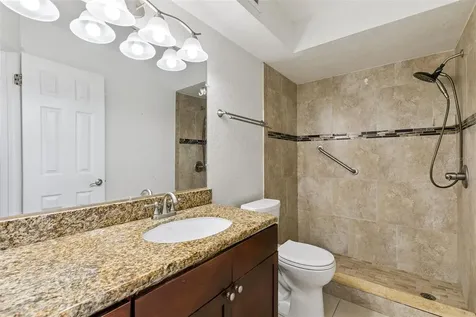 5112 Conroy Road Orlando FL 32811
