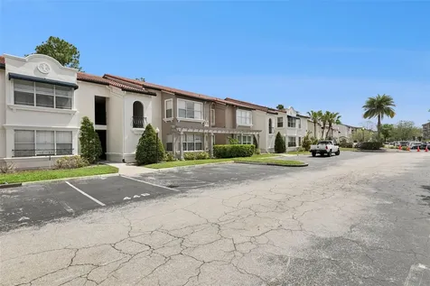 5112 Conroy Road Orlando FL 32811