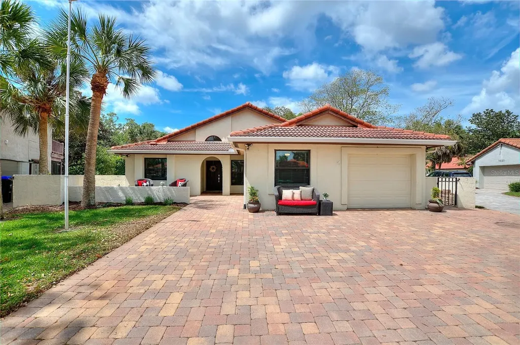 7320 Farington Court Orlando FL 32819