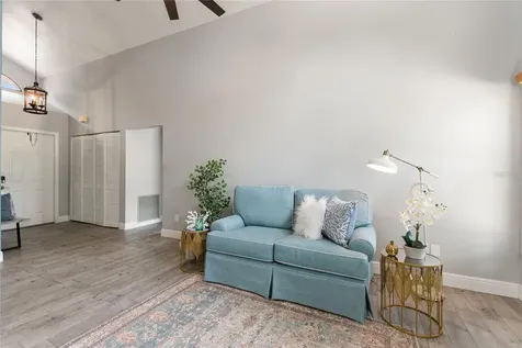 7320 Farington Court Orlando FL 32819