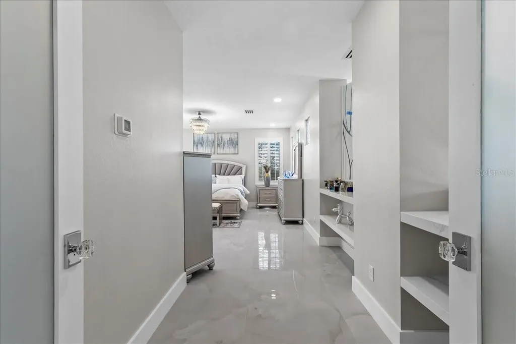 375 Wellington Avenue Oldsmar FL 34677