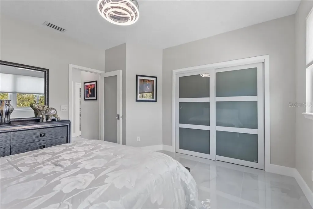 375 Wellington Avenue Oldsmar FL 34677