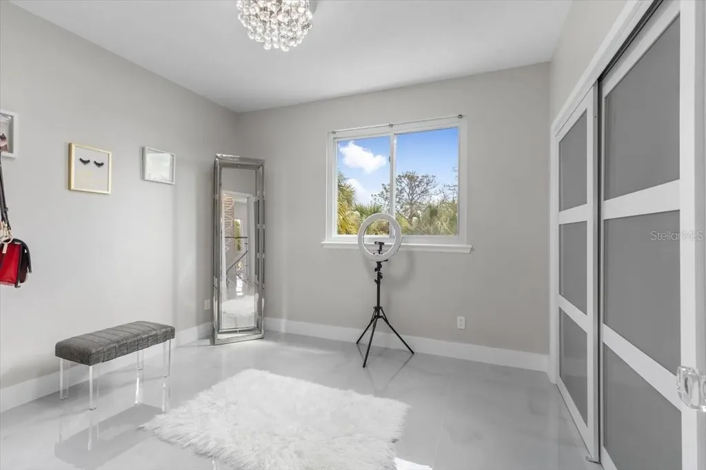 375 Wellington Avenue Oldsmar FL 34677