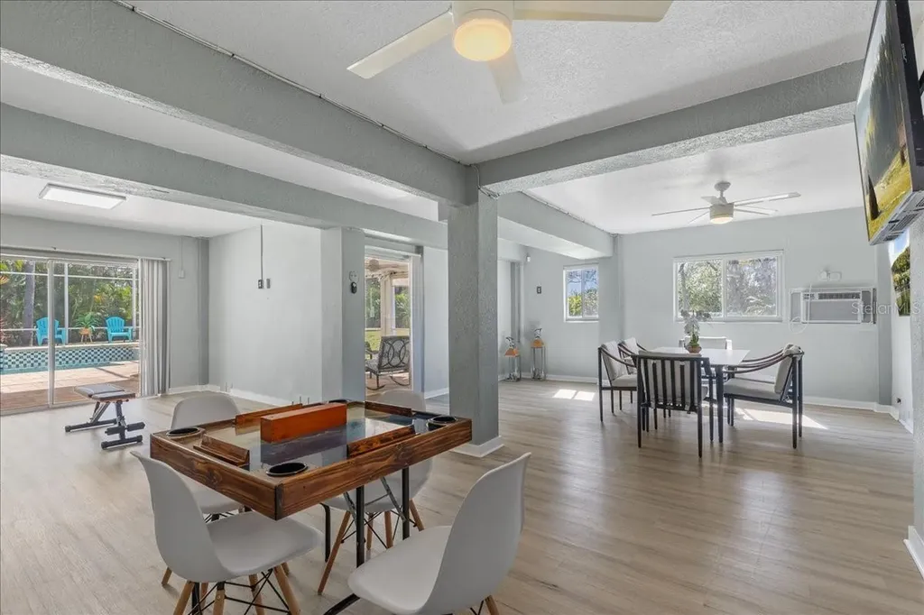 375 Wellington Avenue Oldsmar FL 34677