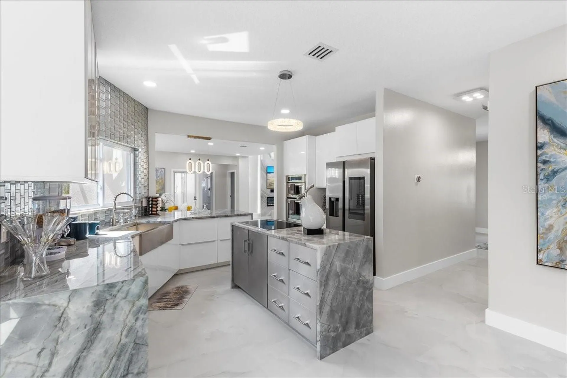 375 Wellington Avenue Oldsmar FL 34677