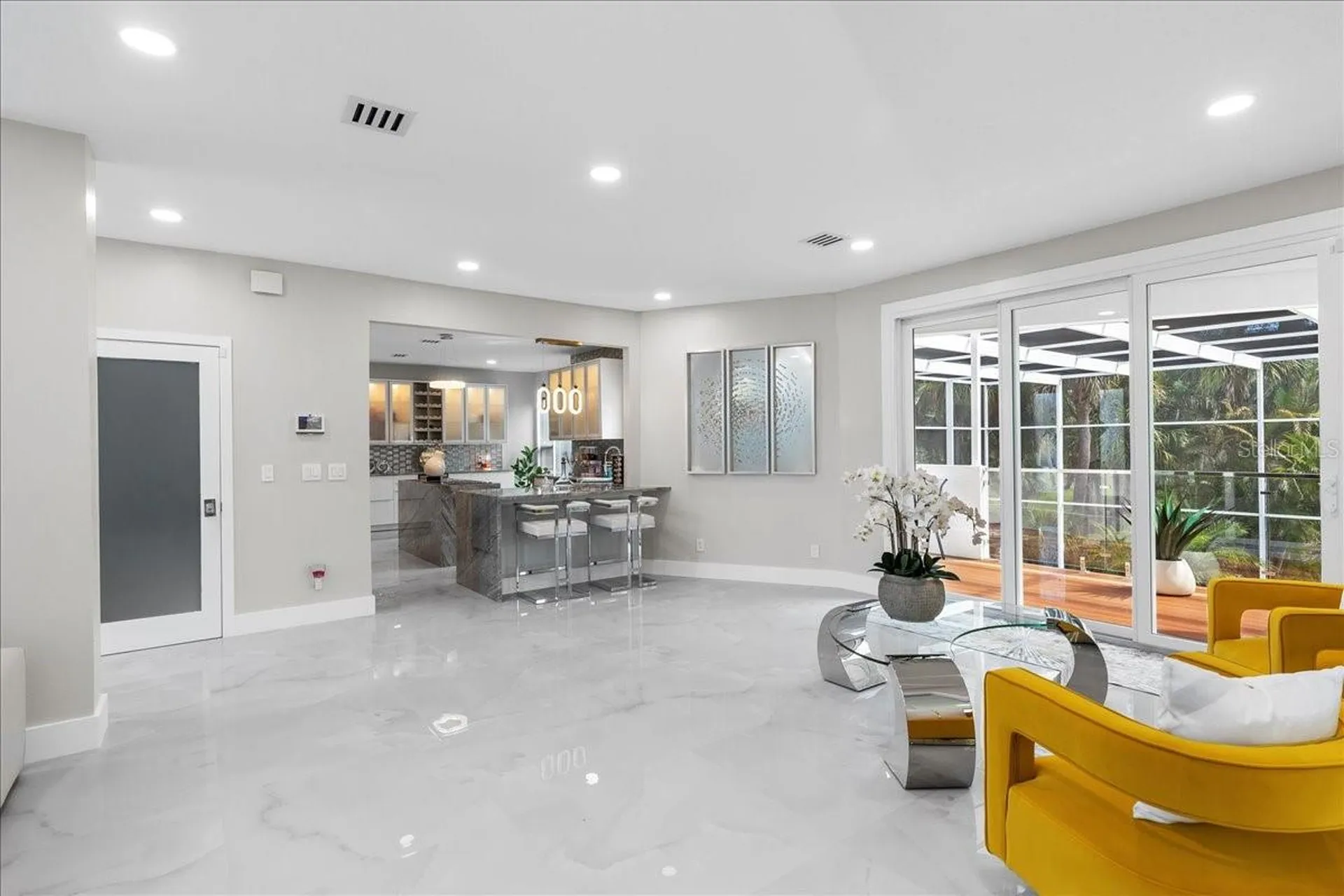 375 Wellington Avenue Oldsmar FL 34677