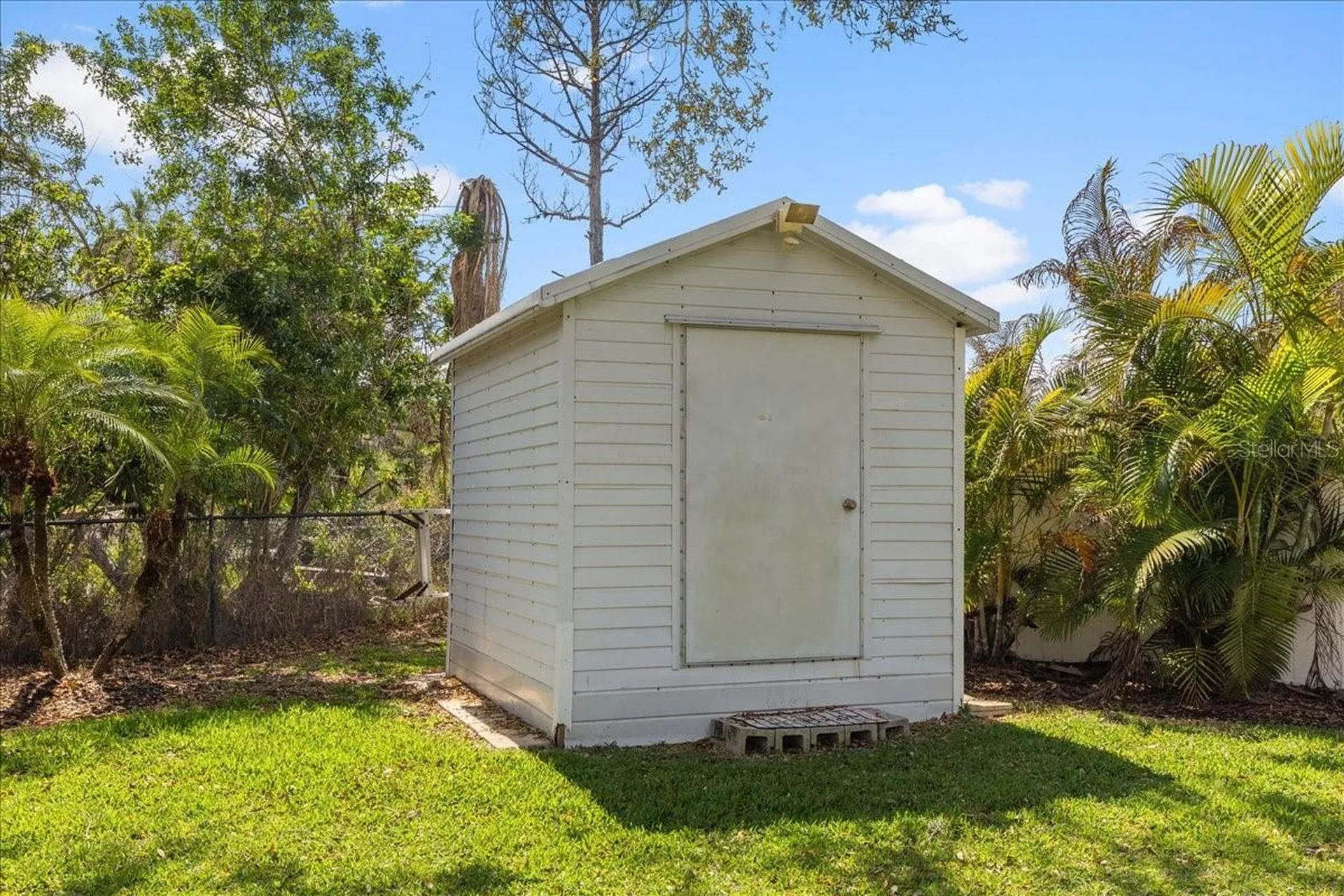 375 Wellington Avenue Oldsmar FL 34677