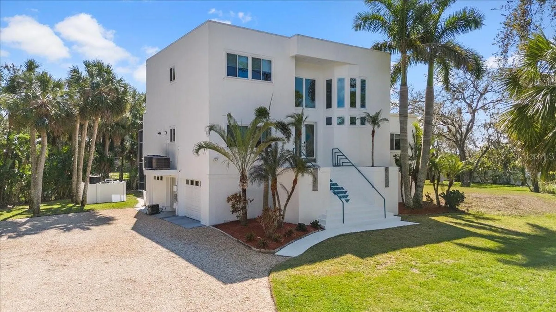 375 Wellington Avenue Oldsmar FL 34677