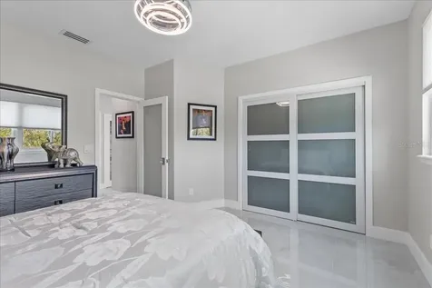 375 Wellington Avenue Oldsmar FL 34677