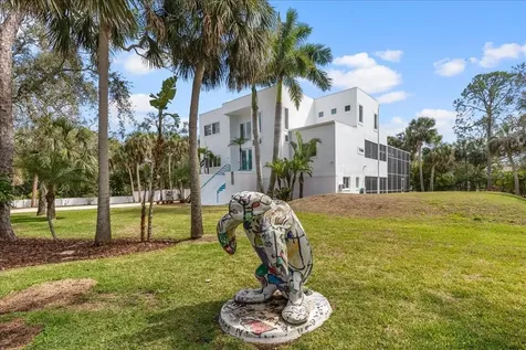375 Wellington Avenue Oldsmar FL 34677
