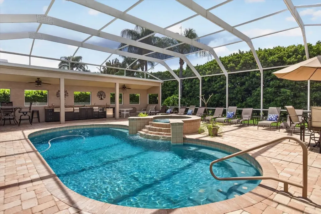 4052 Capitol Drive Palm Harbor FL 34685