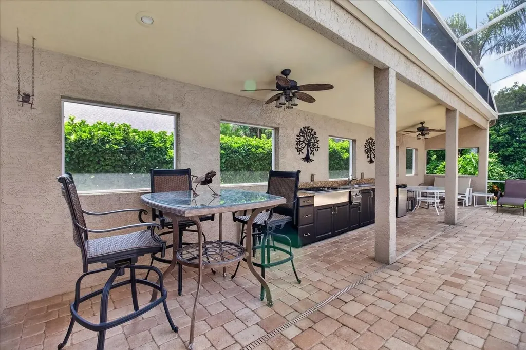 4052 Capitol Drive Palm Harbor FL 34685