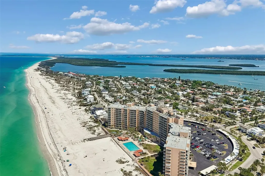 880 Mandalay Avenue Clearwater Beach FL 33767