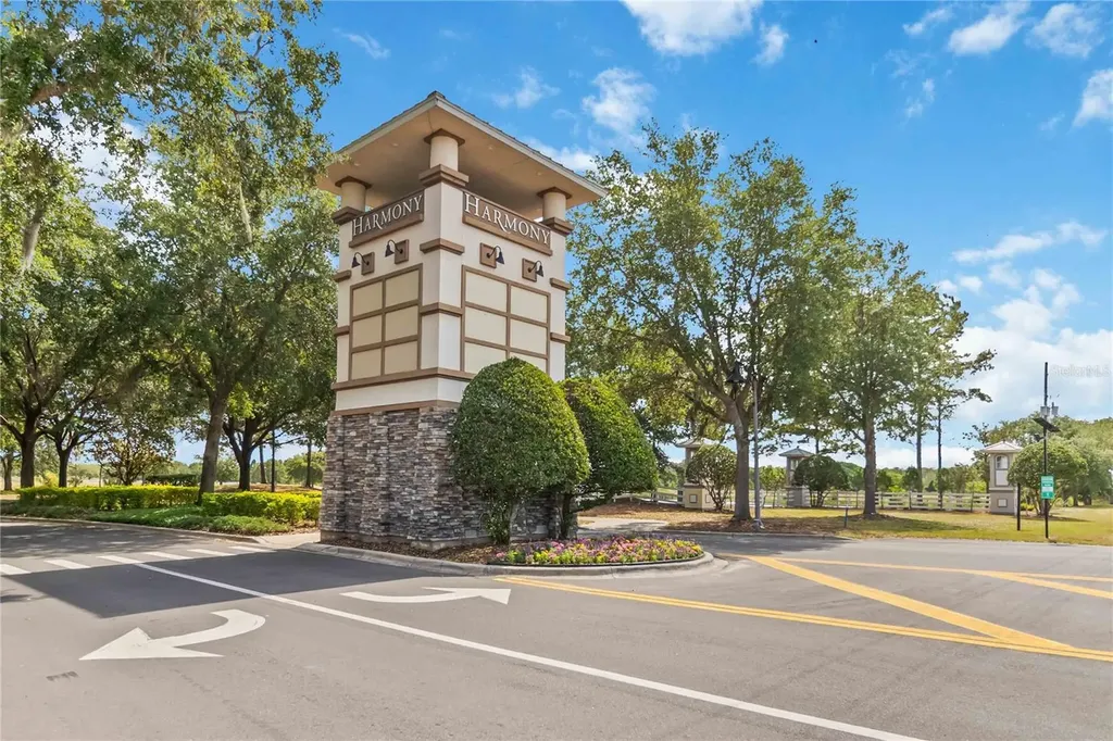 3224 Oxbow Court Harmony FL 34773