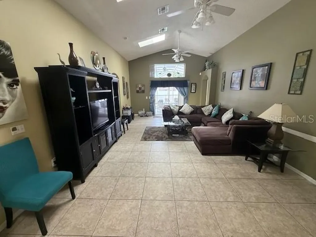 8015 Indian Creek Boulevard Kissimmee FL 34747