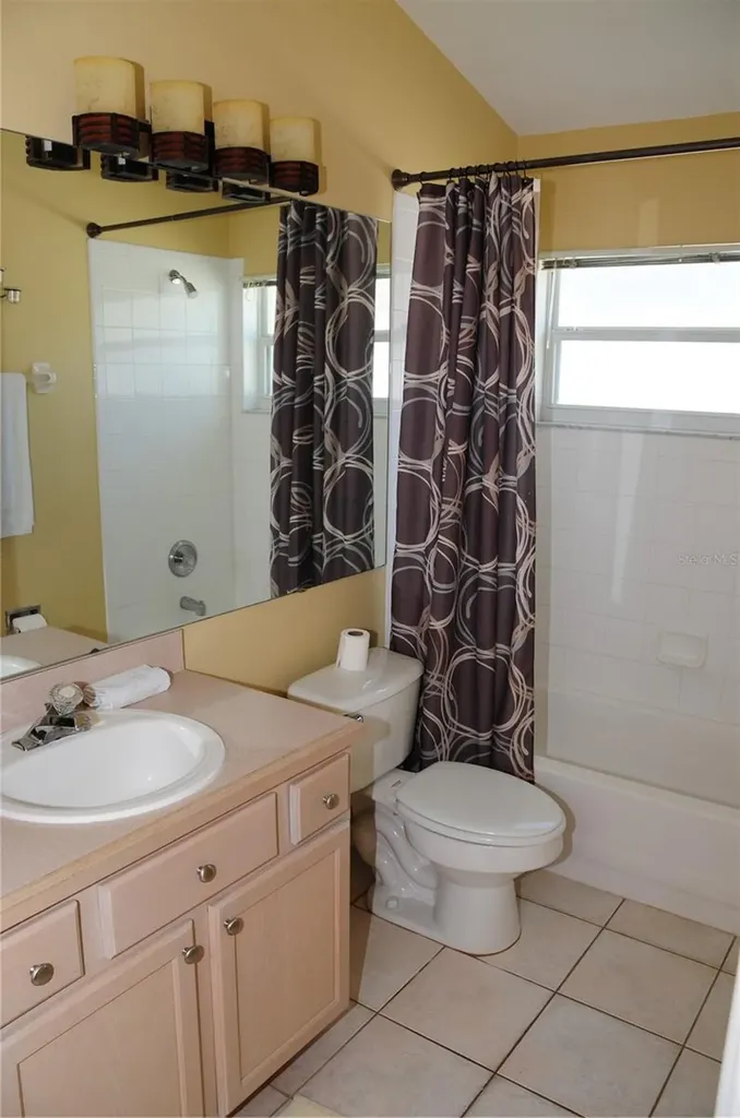 8015 Indian Creek Boulevard Kissimmee FL 34747