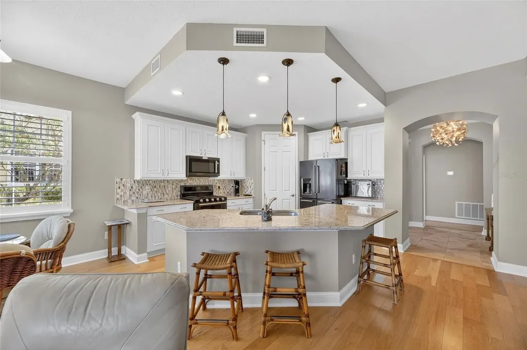1351 Emerald Dunes Drive Sun City Center FL 33573