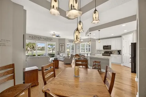 1351 Emerald Dunes Drive Sun City Center FL 33573