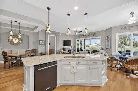 1351 Emerald Dunes Drive Sun City Center FL 33573