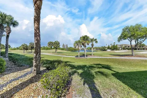 1351 Emerald Dunes Drive Sun City Center FL 33573