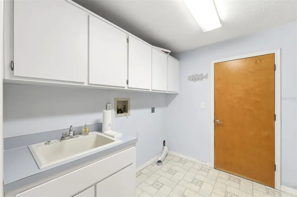 18805 Kelly Road Spring Hill FL 34610