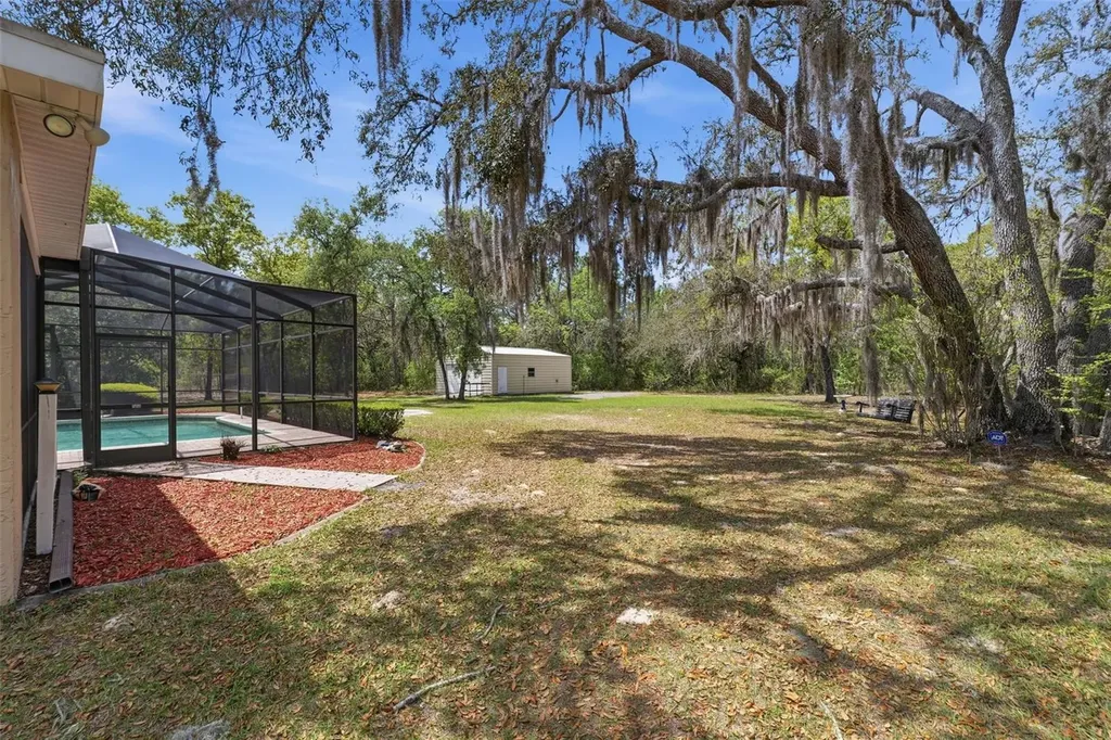 18805 Kelly Road Spring Hill FL 34610