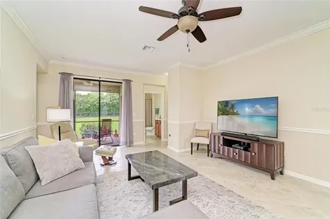 6810 Willowshire Way Bradenton FL 34212