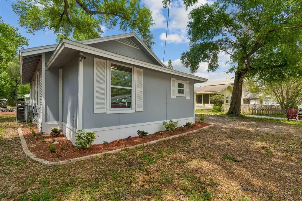 8008 N 12th Street Tampa FL 33604