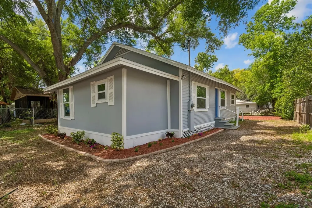 8008 N 12th Street Tampa FL 33604