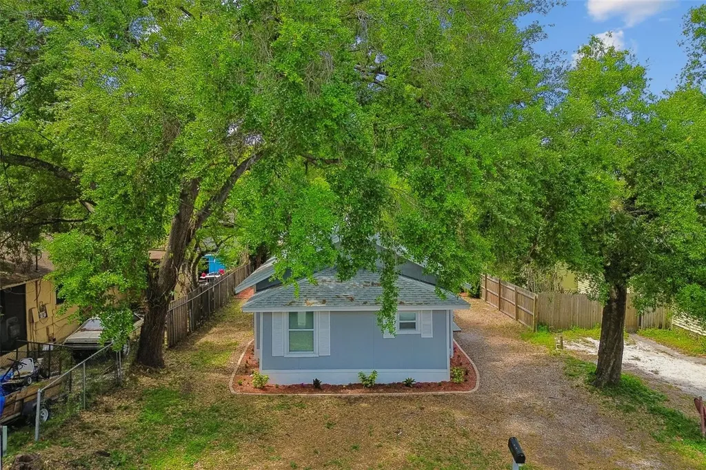 8008 N 12th Street Tampa FL 33604
