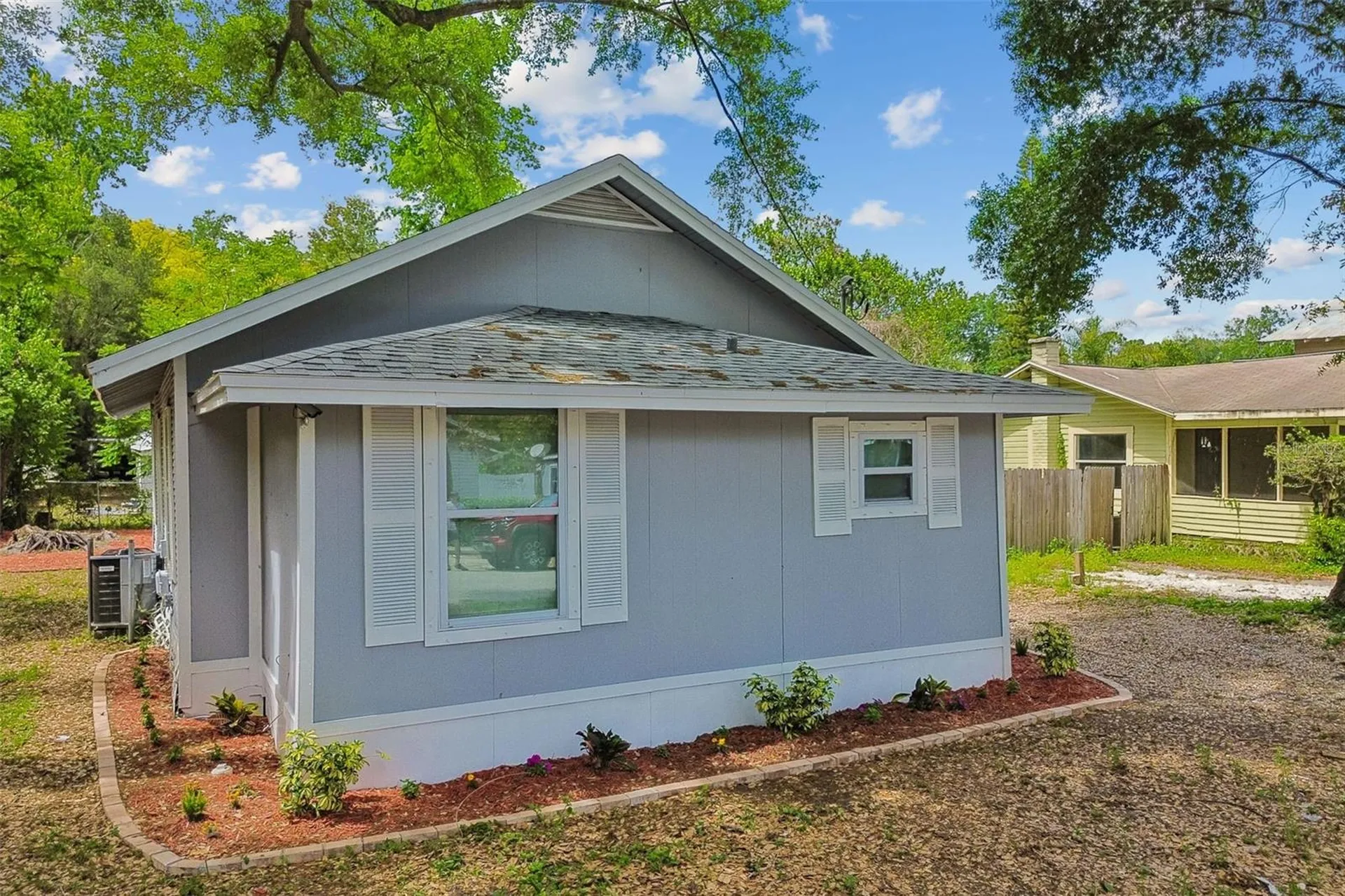 8008 N 12th Street Tampa FL 33604