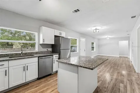 8008 N 12th Street Tampa FL 33604