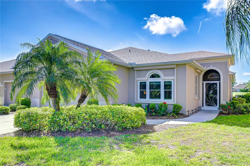 984 Pembroke Point Way Sun City Center FL 33573