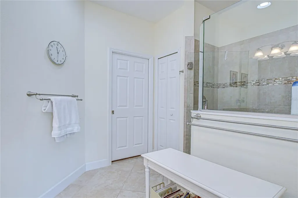 984 Pembroke Point Way Sun City Center FL 33573