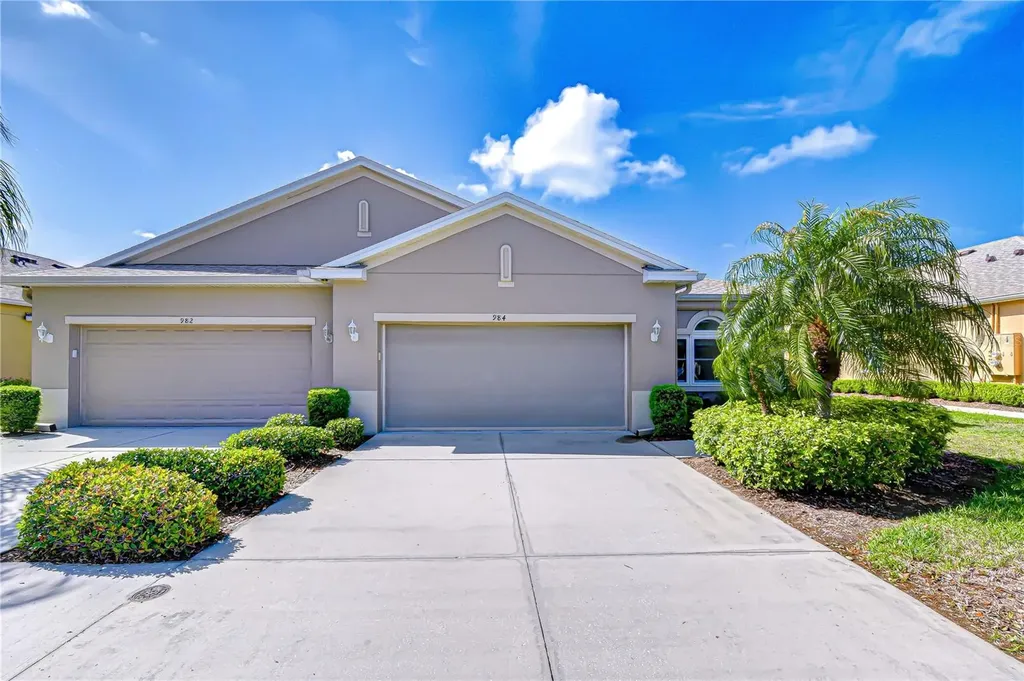 984 Pembroke Point Way Sun City Center FL 33573