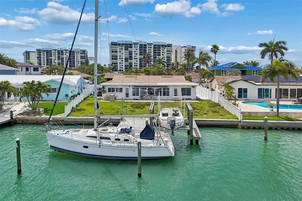 15 Bellevue Drive Treasure Island FL 33706