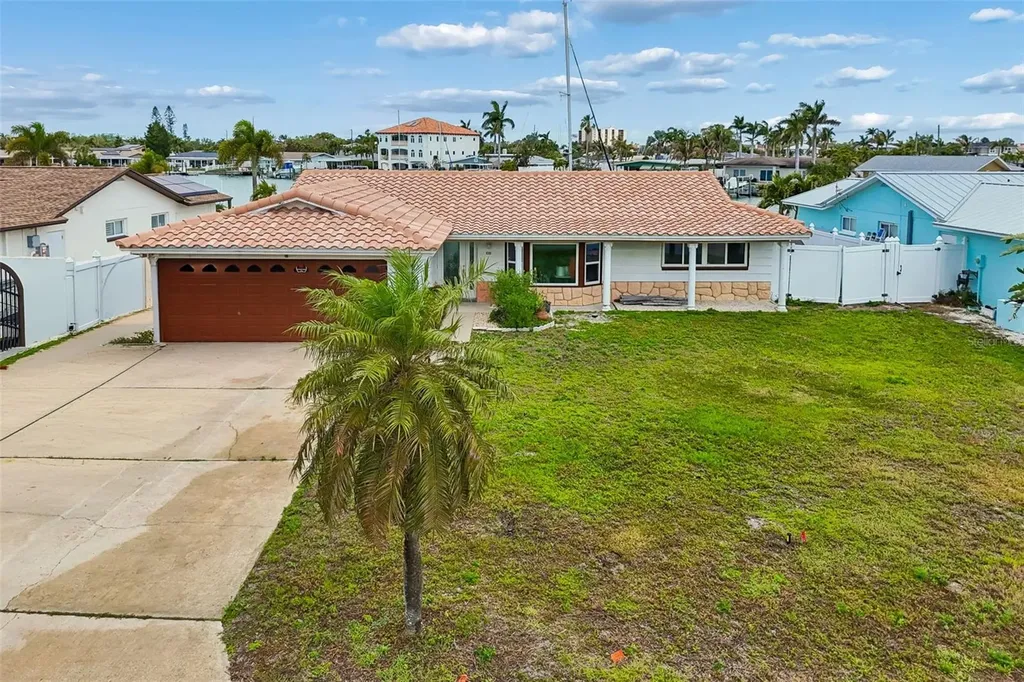 15 Bellevue Drive Treasure Island FL 33706