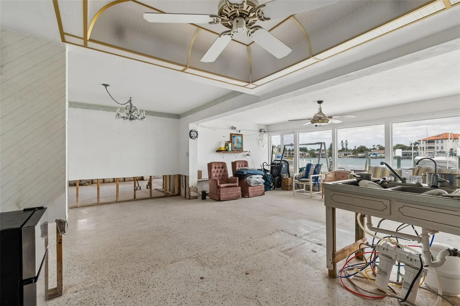 15 Bellevue Drive Treasure Island FL 33706
