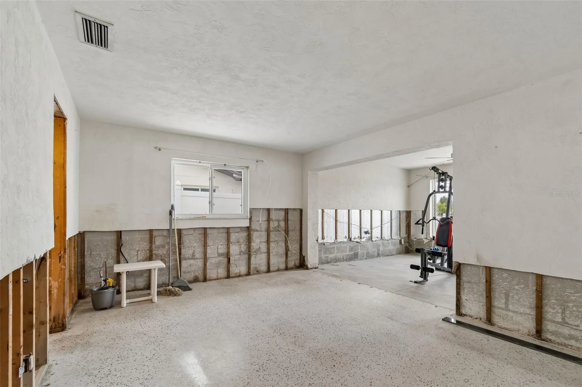 15 Bellevue Drive Treasure Island FL 33706