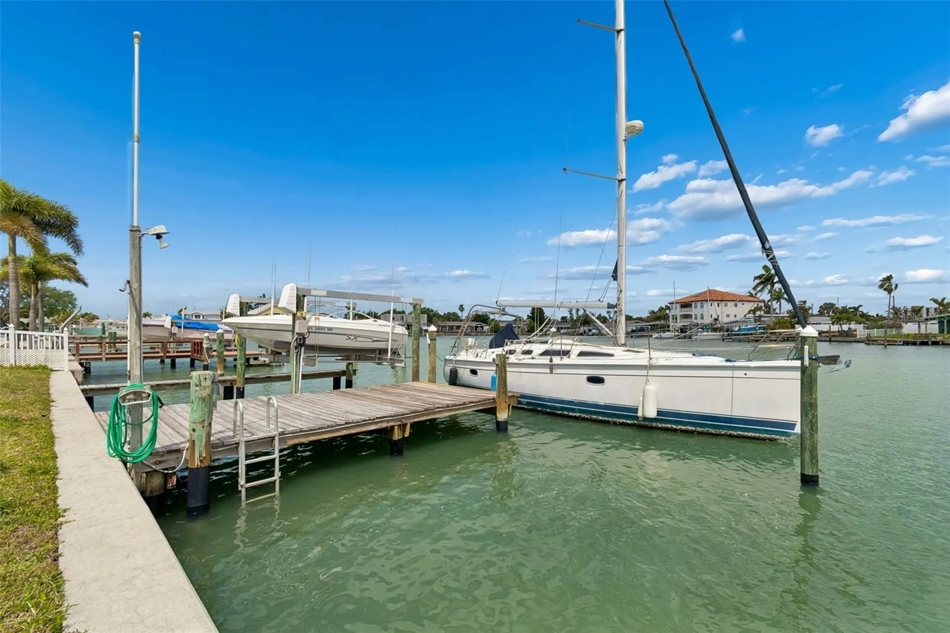 15 Bellevue Drive Treasure Island FL 33706