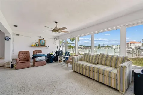 15 Bellevue Drive Treasure Island FL 33706