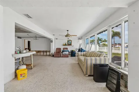 15 Bellevue Drive Treasure Island FL 33706