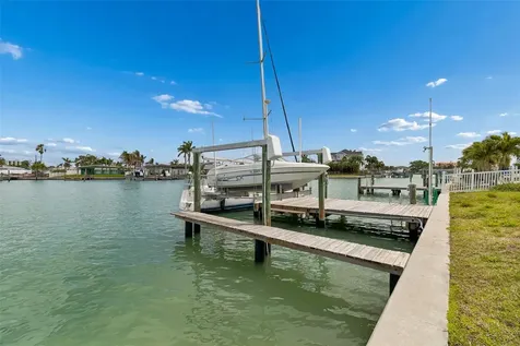 15 Bellevue Drive Treasure Island FL 33706