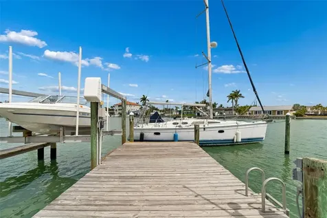 15 Bellevue Drive Treasure Island FL 33706