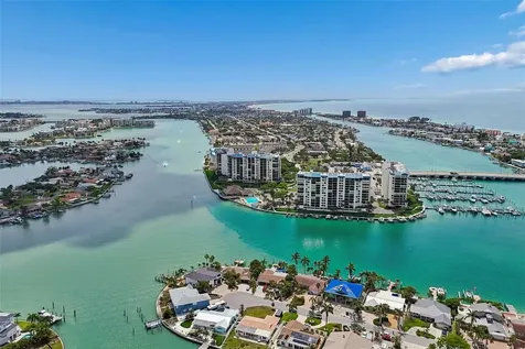 15 Bellevue Drive Treasure Island FL 33706