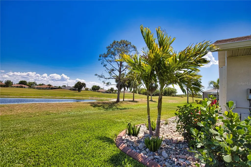 22 Medalist Court Rotonda West FL 33947